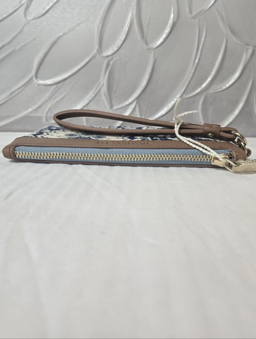 Peeples Song Park Palms Grab-N-Go Wristlet By SPARTINA 449 - Picture 6 of 11